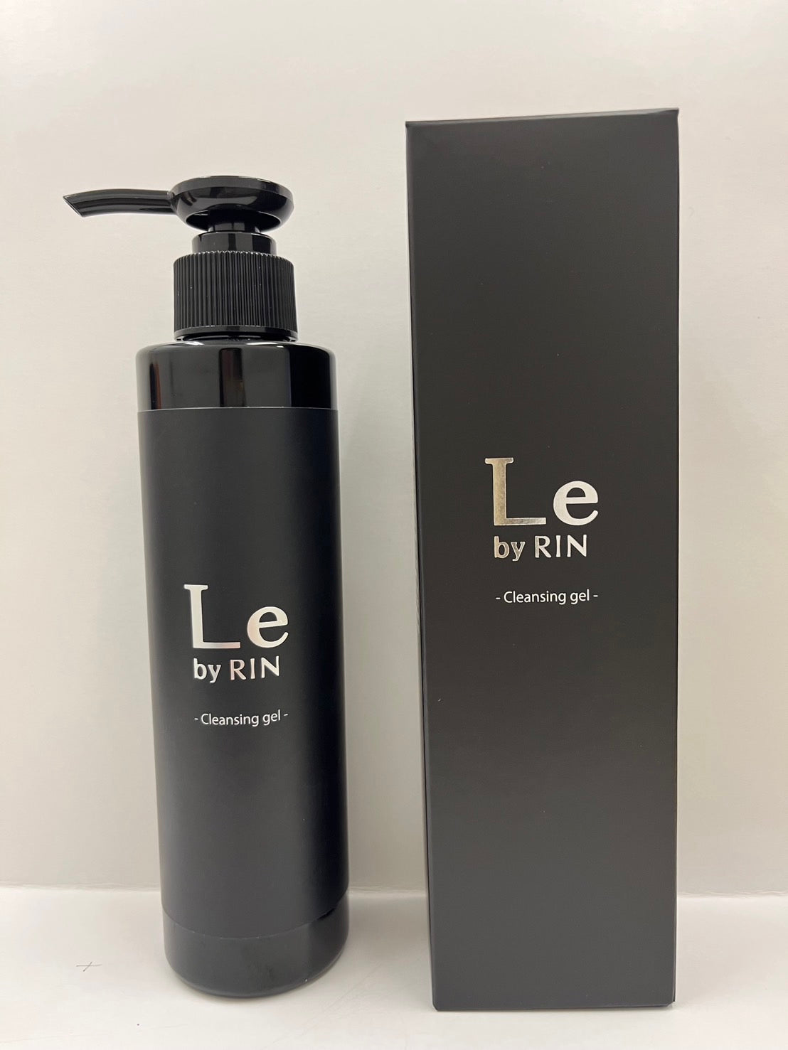 Le by RIN クレンジングジェル 200ml